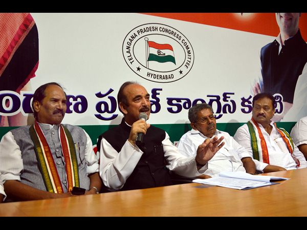 Chandrababu and KCR are not my enemies, politics are different: Ghulam Nabi Azad Chandrababu and KCR are not my enemies, politics are different: Ghulam Nabi Azad