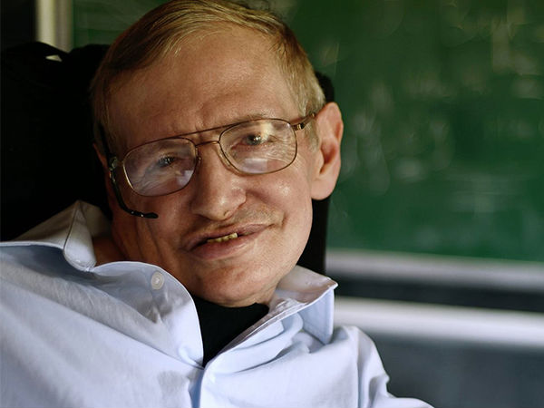 Stephen Hawking: 'I would consider assisted suicide' Stephen Hawking: 'I would consider assisted suicide'