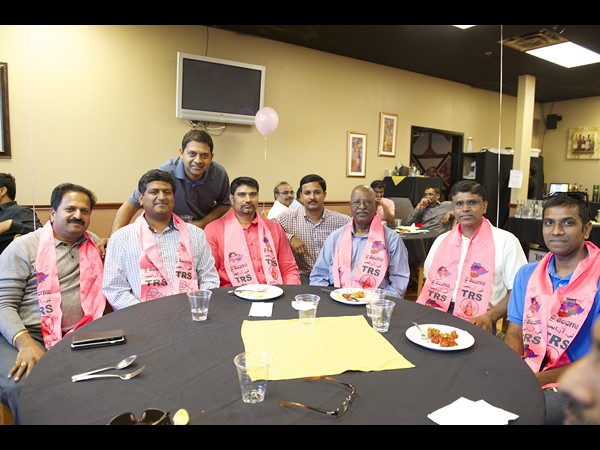 కొలంబస్లో ఘనంగా 'టీ' ఆవిర్భావ వేడుకలు DSC_6920.jpg