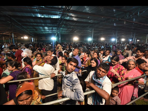 రోగుల బారులు