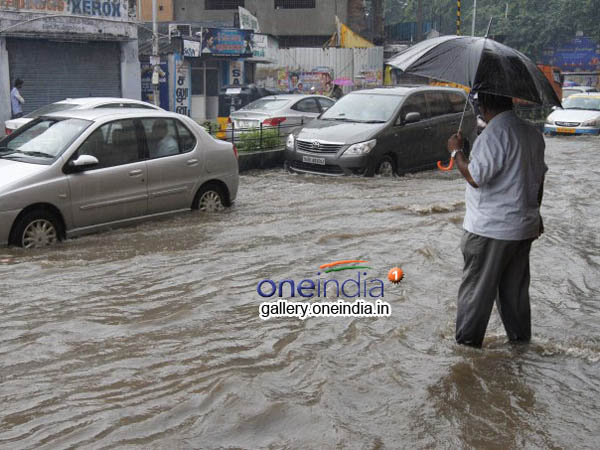 Depression in Bay Bengal: heavy rains likely in AP Depression in Bay Bengal: heavy rains likely in AP