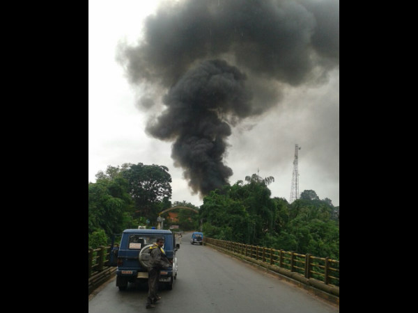 ప్రాణాలు అరచేతిలో
