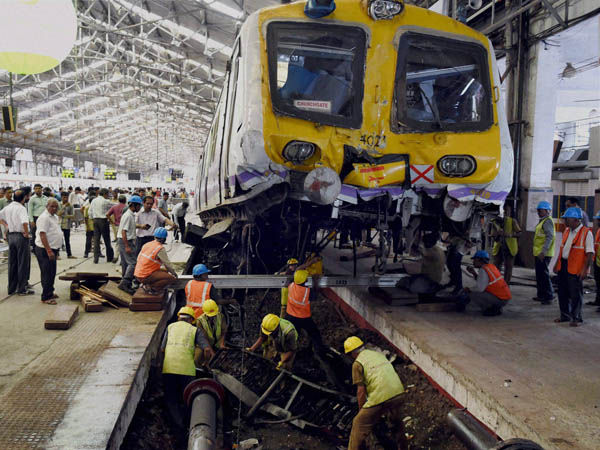 Mumbai train crashes into platform at Churchgate station Mumbai train crashes into platform at Churchgate station