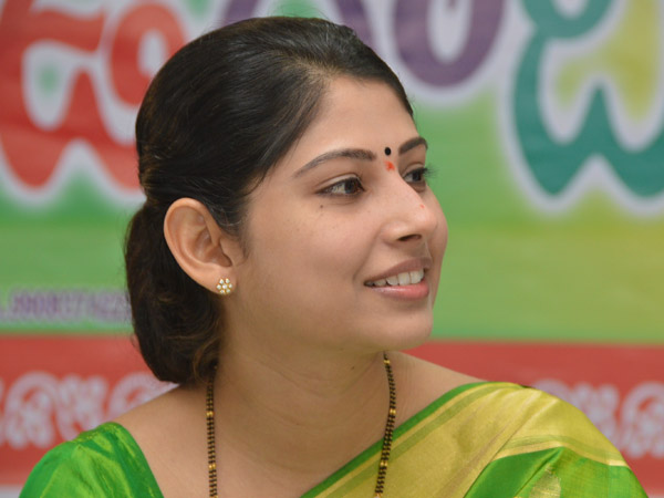 Smita Sabharwal issue: IAS Officers Association demand criminal case against magazine Smita Sabharwal issue: IAS Officers Association demand criminal case against magazine
