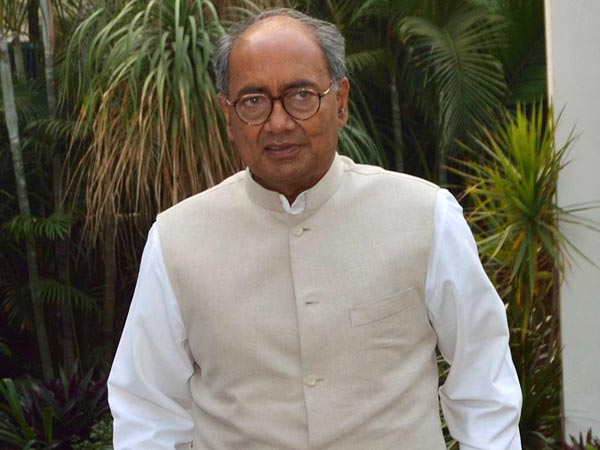 Digvijay Singh opposes KCR getting hitech bus Digvijay Singh opposes KCR getting hitech bus