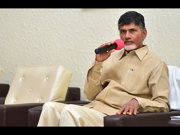 Controversy over Chandrababu's letter: Mahaboobnagar bandh Controversy over Chandrababu's letter: Mahaboobnagar bandh