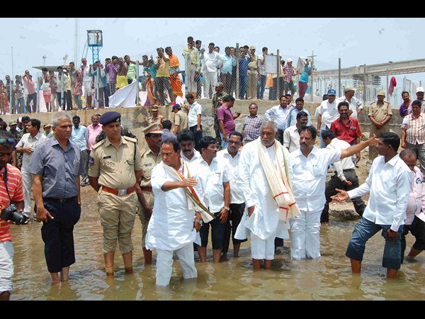 గోదావరి పుష్కరాలు