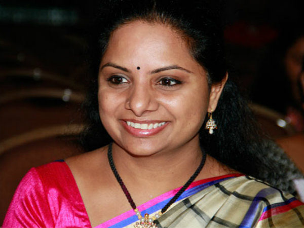 Kavitha fires at Centre: Maharastra not releasing water Kavitha fires at Centre: Maharastra not releasing water