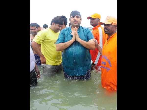 సినీ నటుడు కృష్ణుడు