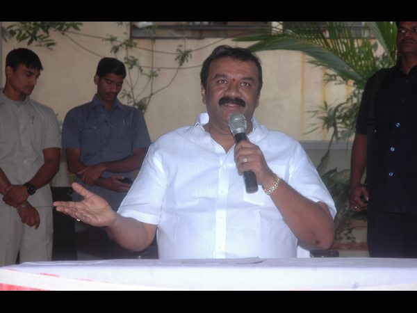 Talasani slams AndhraJyothy Talasani slams AndhraJyothy