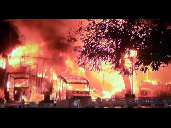 Fire accident at Rajamudry: Tourists feared Fire accident at Rajamudry: Tourists feared