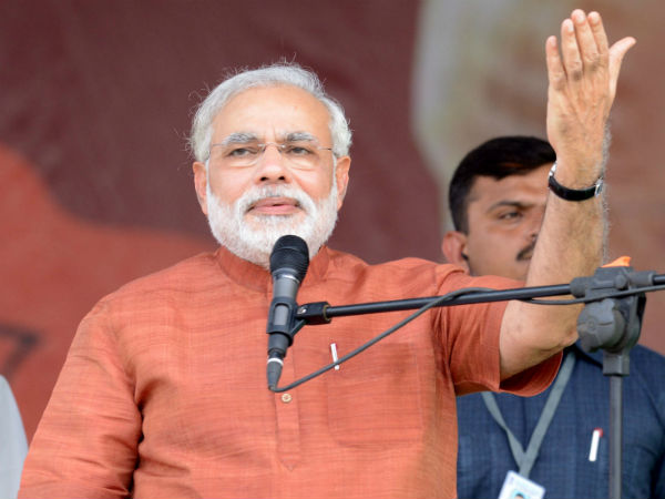 Human bomb alert ahead of Narendra Modi's Bihar visit Human bomb alert ahead of Narendra Modi's Bihar visit