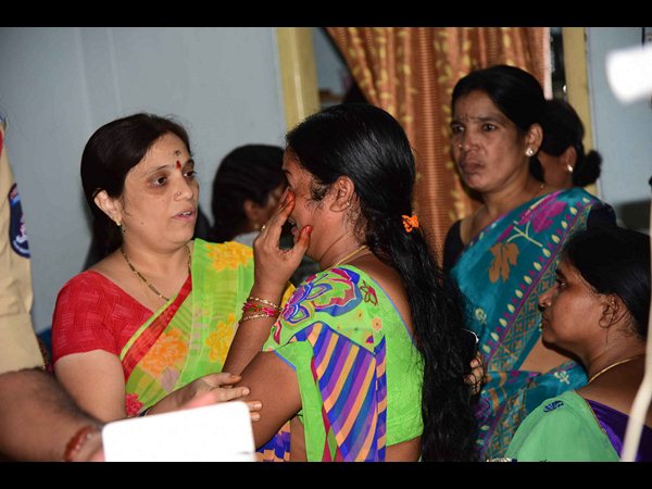 సస్పెన్స్ థ్రిల్లర్లా లిబియాలో తెలుగువారి కిడ్నాప్