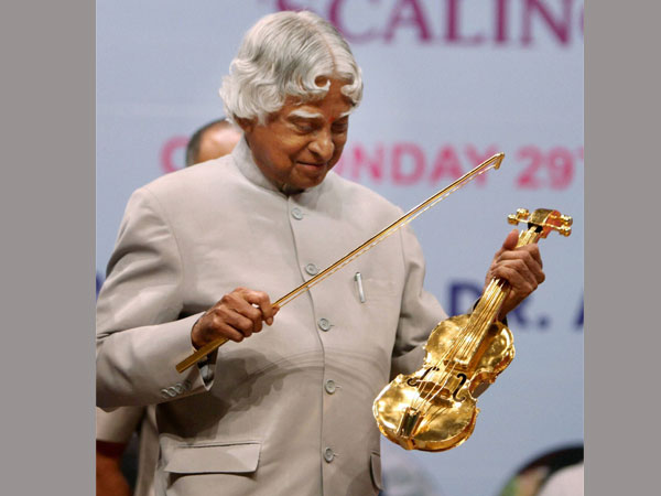 Famous quote by Former President Dr APJ Abdul Kalam Famous quote by Former President Dr APJ Abdul Kalam