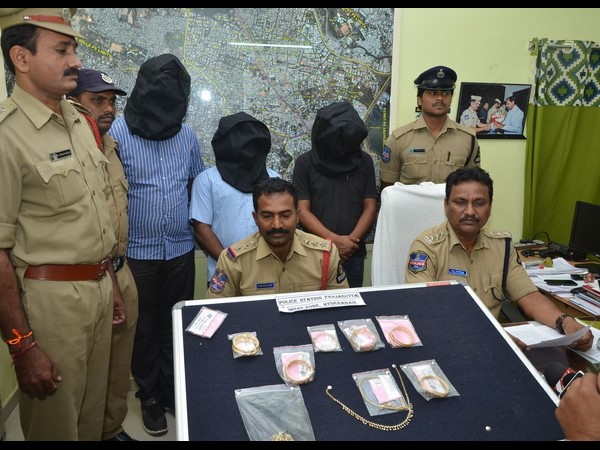 Bihar thieves arrested in Hyderabad Bihar thieves arrested in Hyderabad