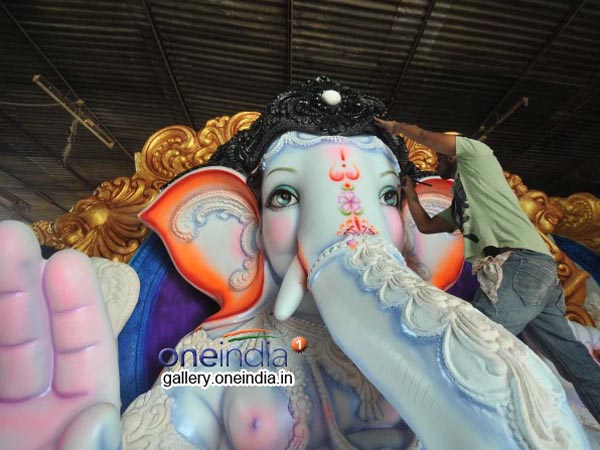 High Court orders to GHCM on Ganesh Nimajjanam High Court orders to GHCM on Ganesh Nimajjanam