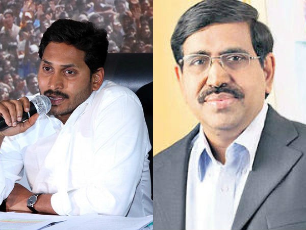 YS Jagan lashes out at Chandrababu Narayana YS Jagan lashes out at Chandrababu Narayana