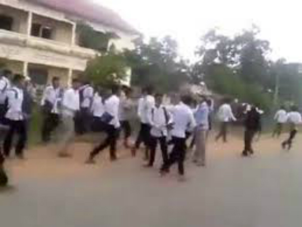 Cook bring rowdy's for fighting on a student Cook bring rowdy's for fighting on a student
