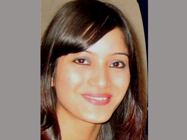 Netizens spend time on Sheena Bora Netizens spend time on Sheena Bora
