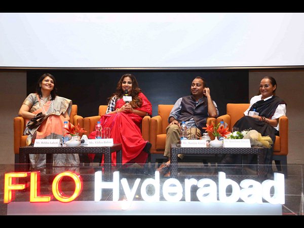 చీరలోనే అందం దాగుంది: హ్యాండ్లూమ్ సదస్సులో విద్యాబాలన్