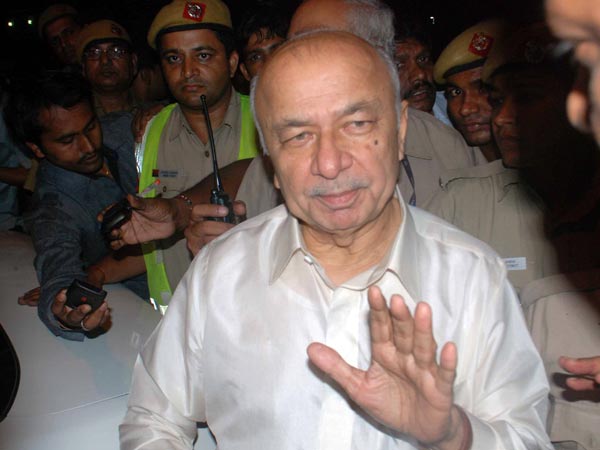 It is BJP game plan: Sushil Kumar Shinde over Special Status to AP It is BJP game plan: Sushil Kumar Shinde over Special Status to AP