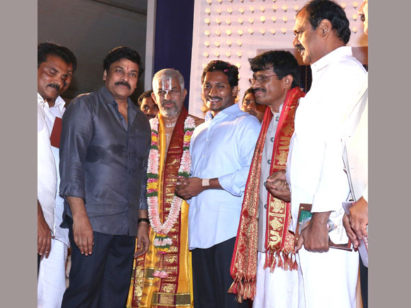 Jagan, Chiranjeevi greets each other Jagan, Chiranjeevi greets each other