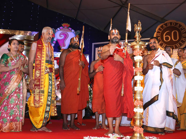 Jagan, Chiranjeevi greets each other Jagan, Chiranjeevi greets each other