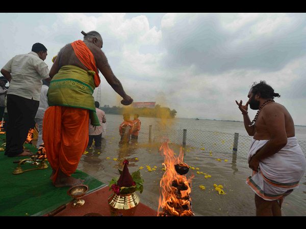 50 ఏళ్ల కల ఫలించిన వేళ: బాబు ఉద్వేగభరిత ప్రసంగం