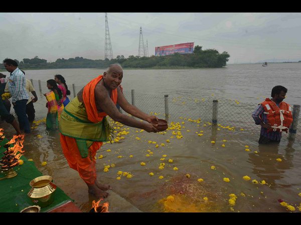 50 ఏళ్ల కల ఫలించిన వేళ: బాబు ఉద్వేగభరిత ప్రసంగం