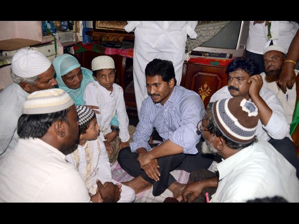వైయస్ జగన్