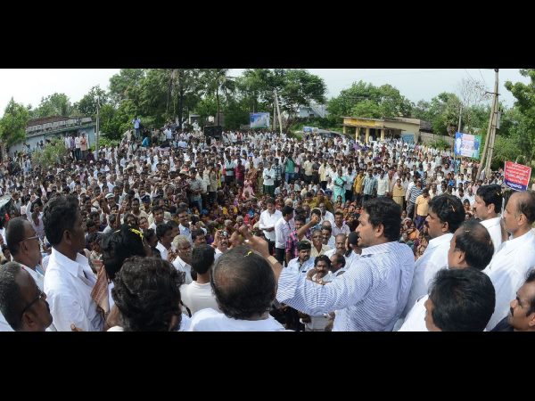 వైయస్ జగన్