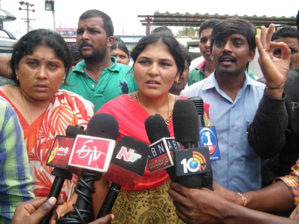 ఆత్మహత్య కాదు, హత్యే