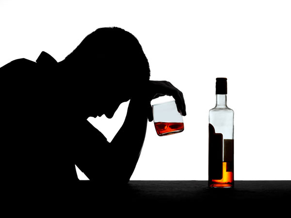 Liquor affect: 9 dead in Telangana state Liquor affect: 9 dead in Telangana state