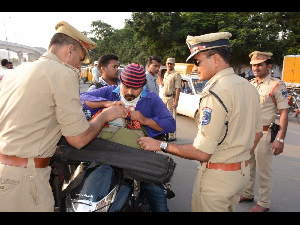 నాకాబందీ