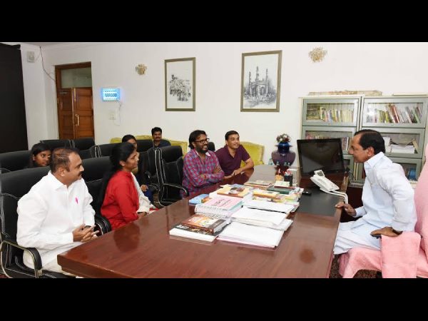 Tax exemption for Gunasekhar's Rudhramadevi from TS Govt Tax exemption for Gunasekhar's Rudhramadevi from TS Govt