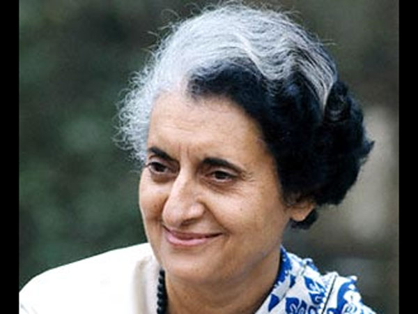 Sonia was miffed when told Indira favoured Priyanka: ML Fotedar Sonia was miffed when told Indira favoured Priyanka: ML Fotedar