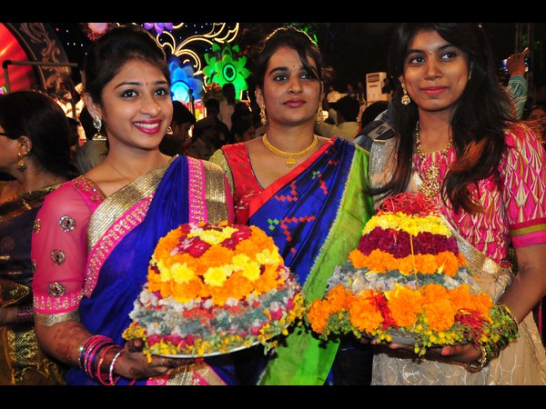సద్దుల బతుకమ్మ