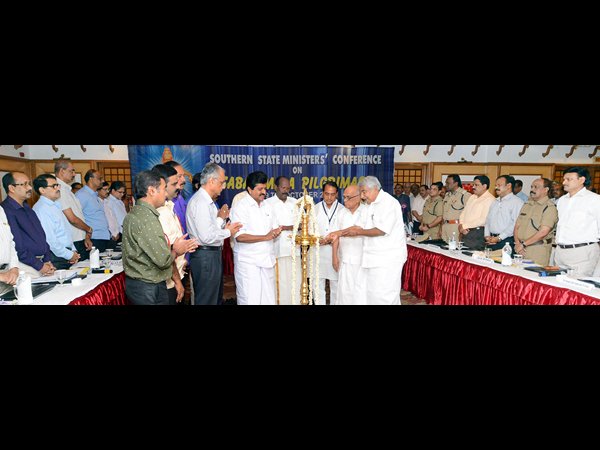శబరిమలైలో తెలంగాణ భవన్కు 5ఎకరాల భూమి
