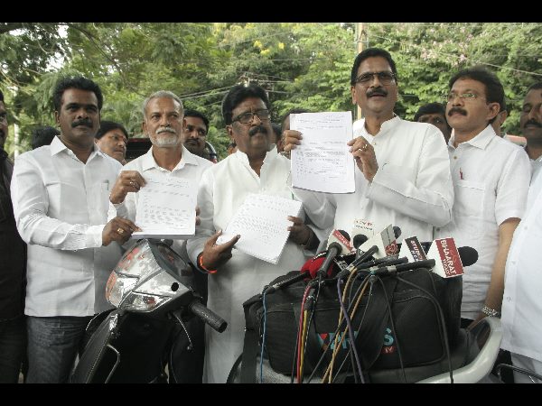 ఓట్ల తొలగింపు