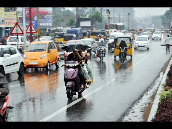 భారీ వర్షాలు