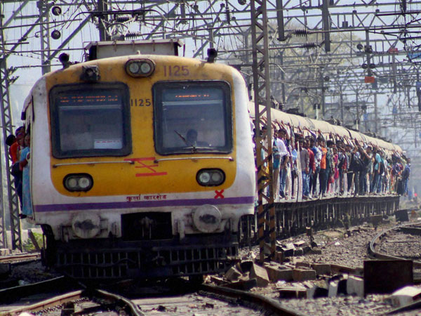 Mumbai: Local train brakes failed due to red ants, probe reveals Mumbai: Local train brakes failed due to red ants, probe reveals