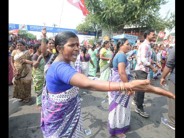 ఉక్కుపాదం మోపింది...