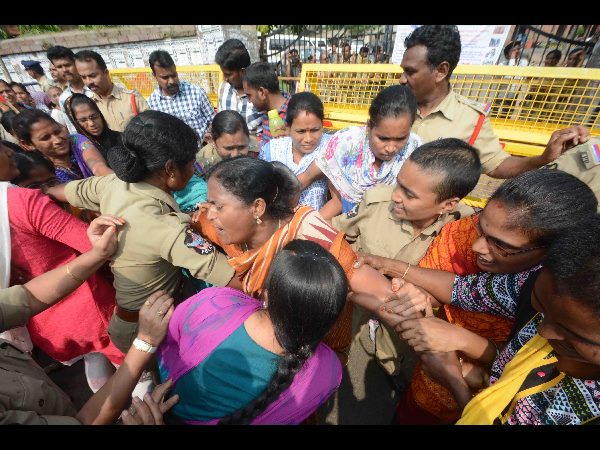 కదలిక లేదు..