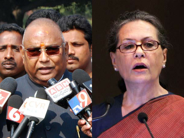Rayapati counter to 'Not afraid, I am Indira Gandhi's daughter in law' Rayapati counter to 'Not afraid, I am Indira Gandhi's daughter in law'