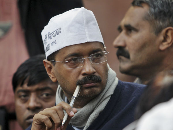 BJP asks Kejriwal to read Constitution BJP asks Kejriwal to read Constitution