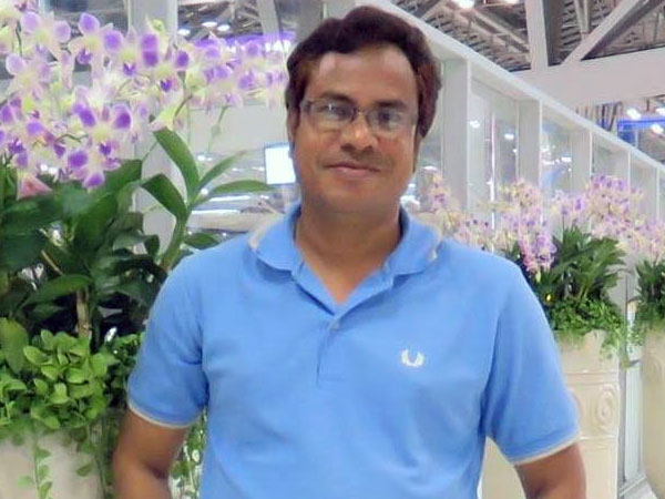 Kolkata madarsa headmaster asks students to sing national anthem, banned Kolkata madarsa headmaster asks students to sing national anthem, banned