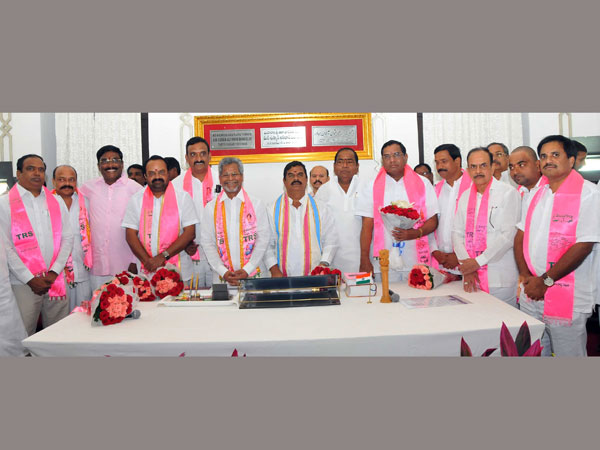 నూతన ఎమ్మెల్సీలు
