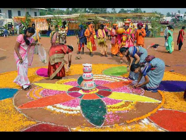 విశాఖ ఏయూలో సంక్రాంతి సంబరం