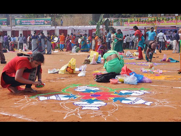 విశాఖ ఏయూలో సంక్రాంతి సంబరం