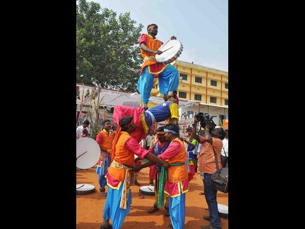 విశాఖ ఏయూలో సంక్రాంతి సంబరం
